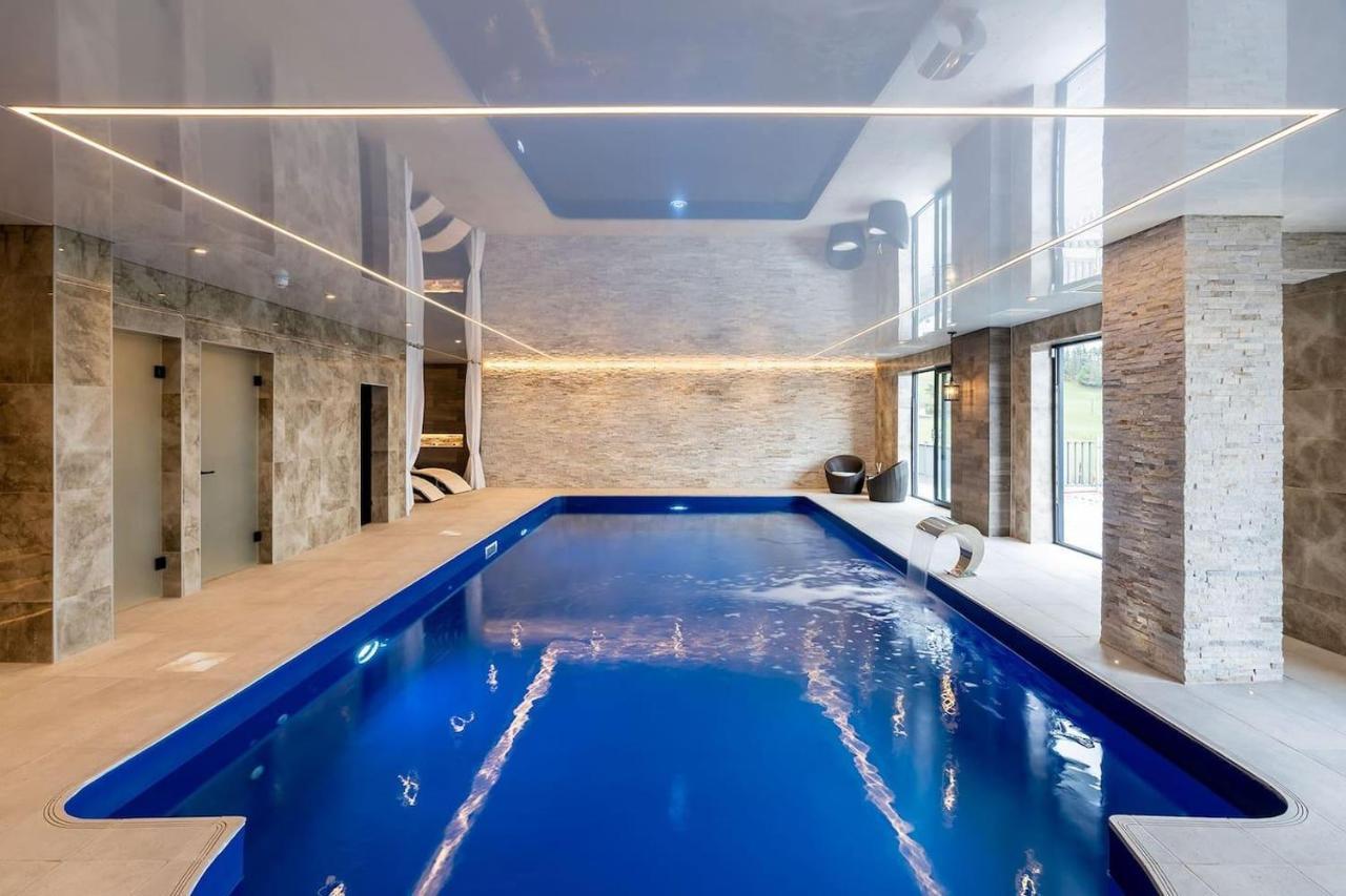 Clwyd Gate Manor Pool Sauna Hottub Cave Wales Ruthin Bagian luar foto